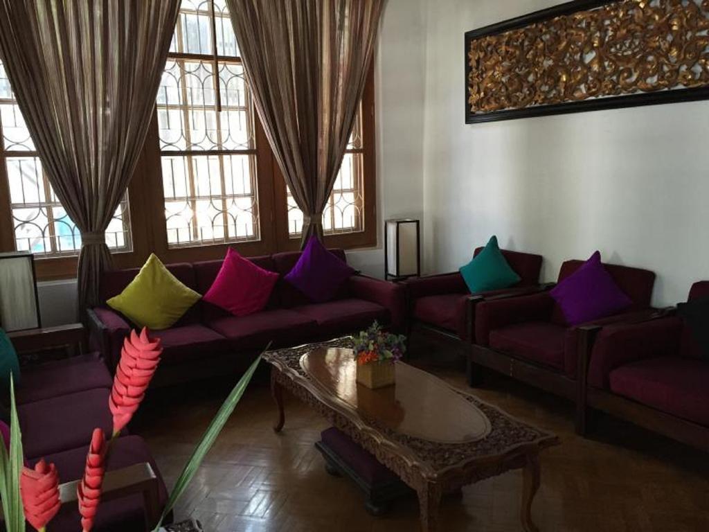 Classique Inn Yangon Dış mekan fotoğraf