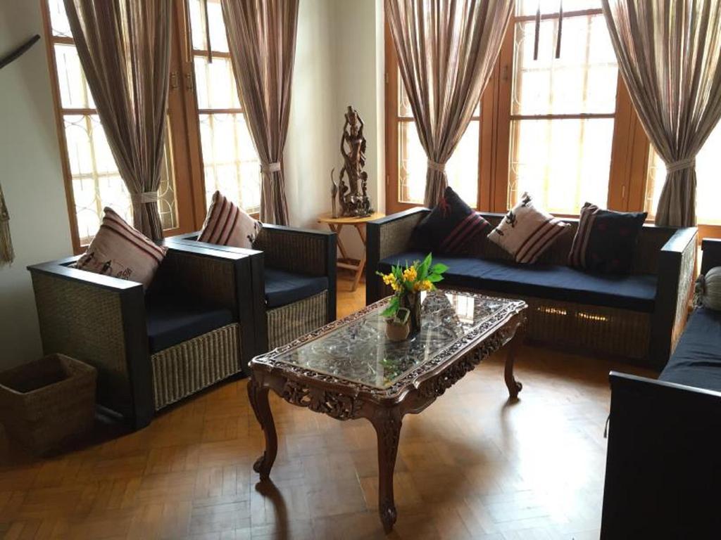 Classique Inn Yangon Dış mekan fotoğraf