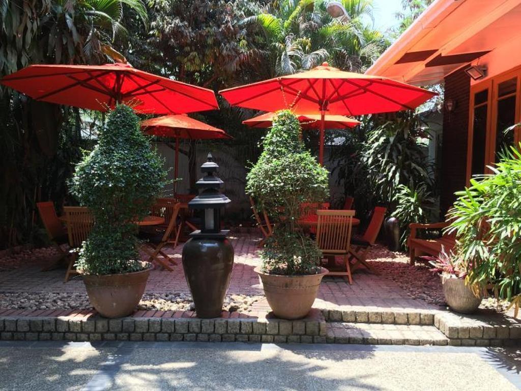 Classique Inn Yangon Dış mekan fotoğraf