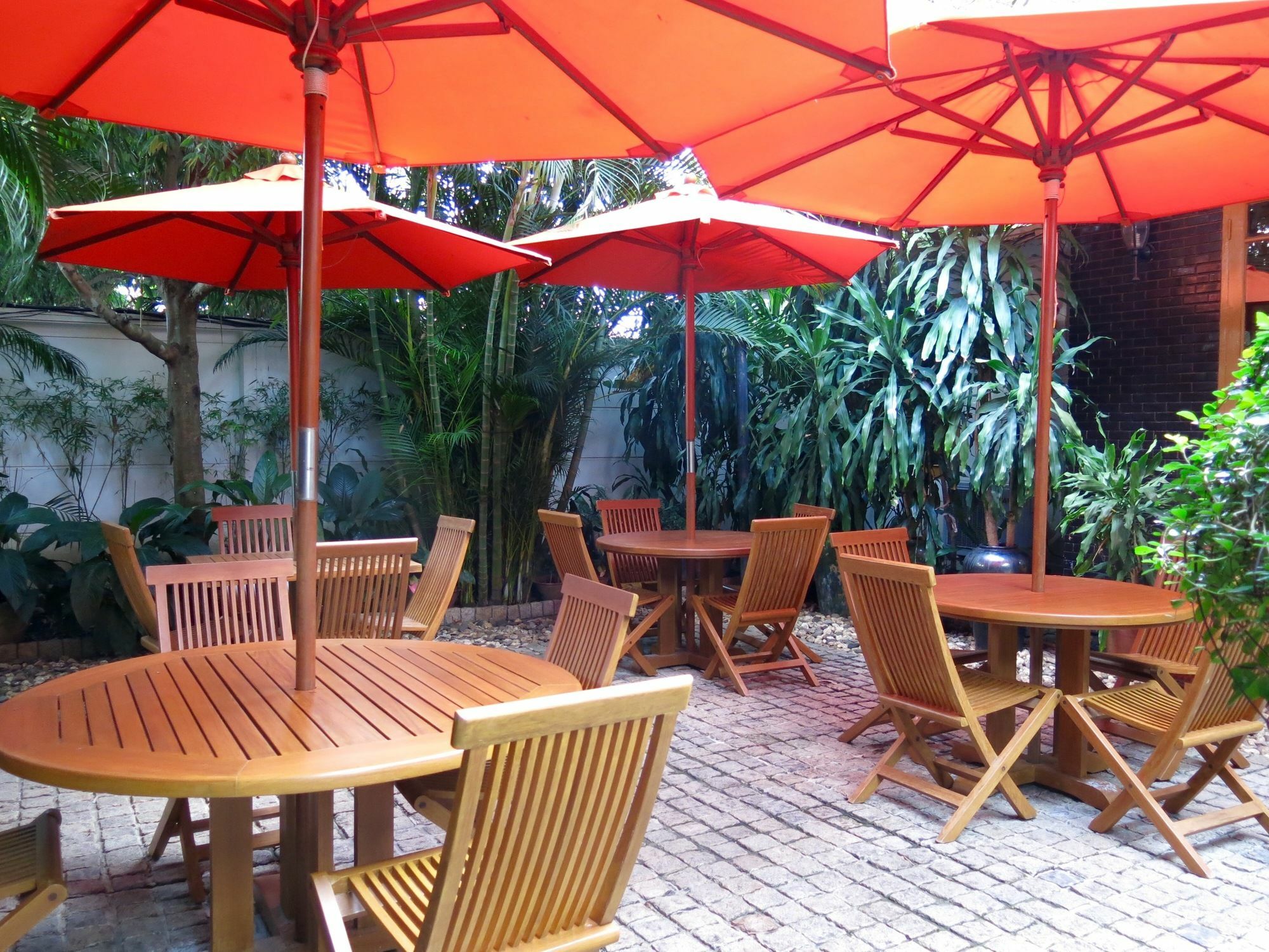 Classique Inn Yangon Dış mekan fotoğraf